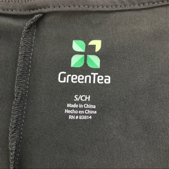 Green Tea Women’s Oversized V-Neck T-Shirt Modal Ruffle Hem Size Small - Picture 6 of 10